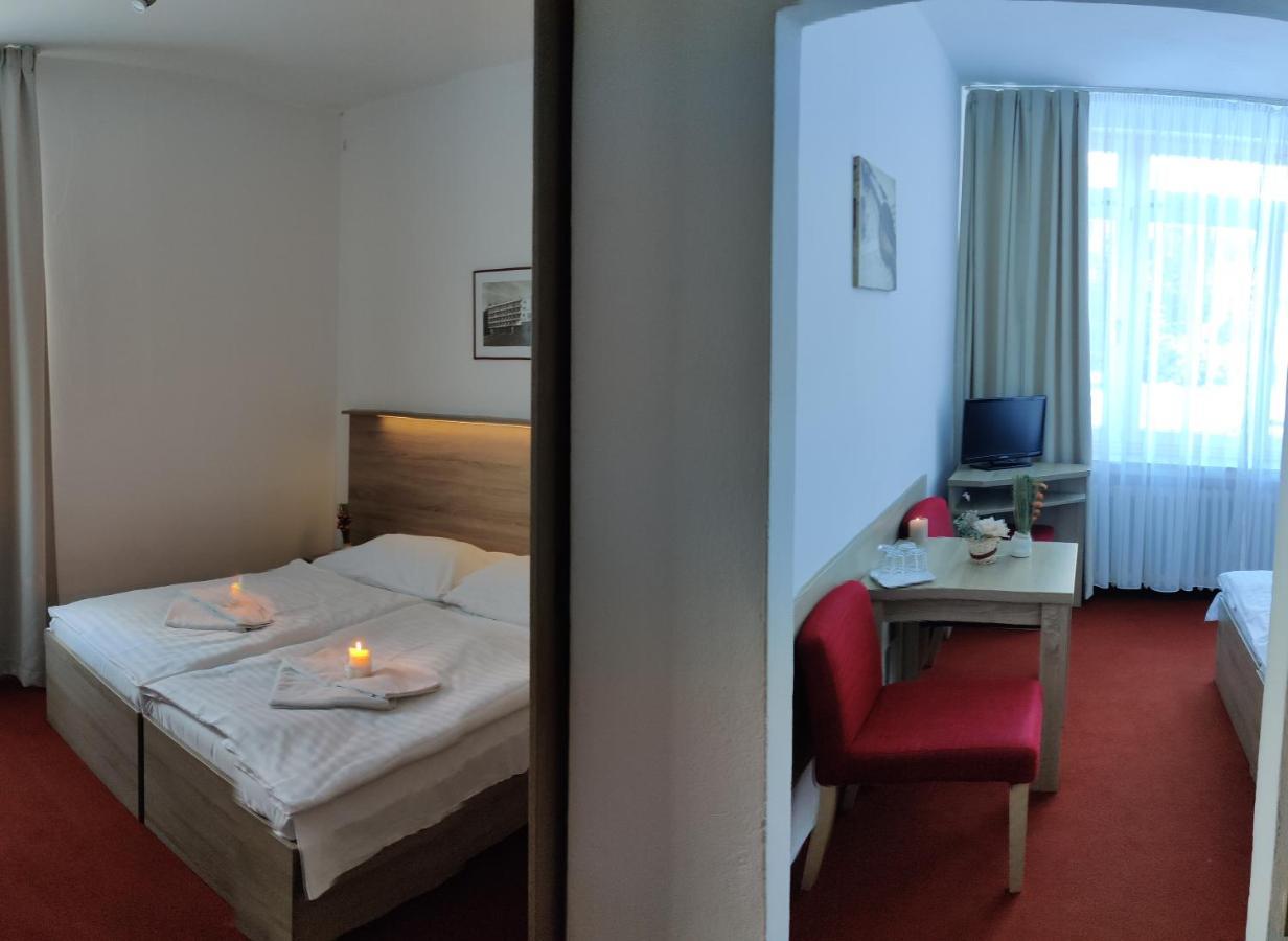 Hotel Morava 2*